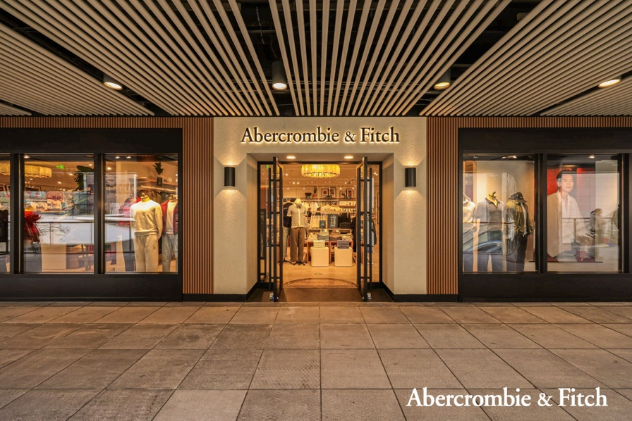A&F Getaway概念店全新开业 入驻北京三里屯太古里