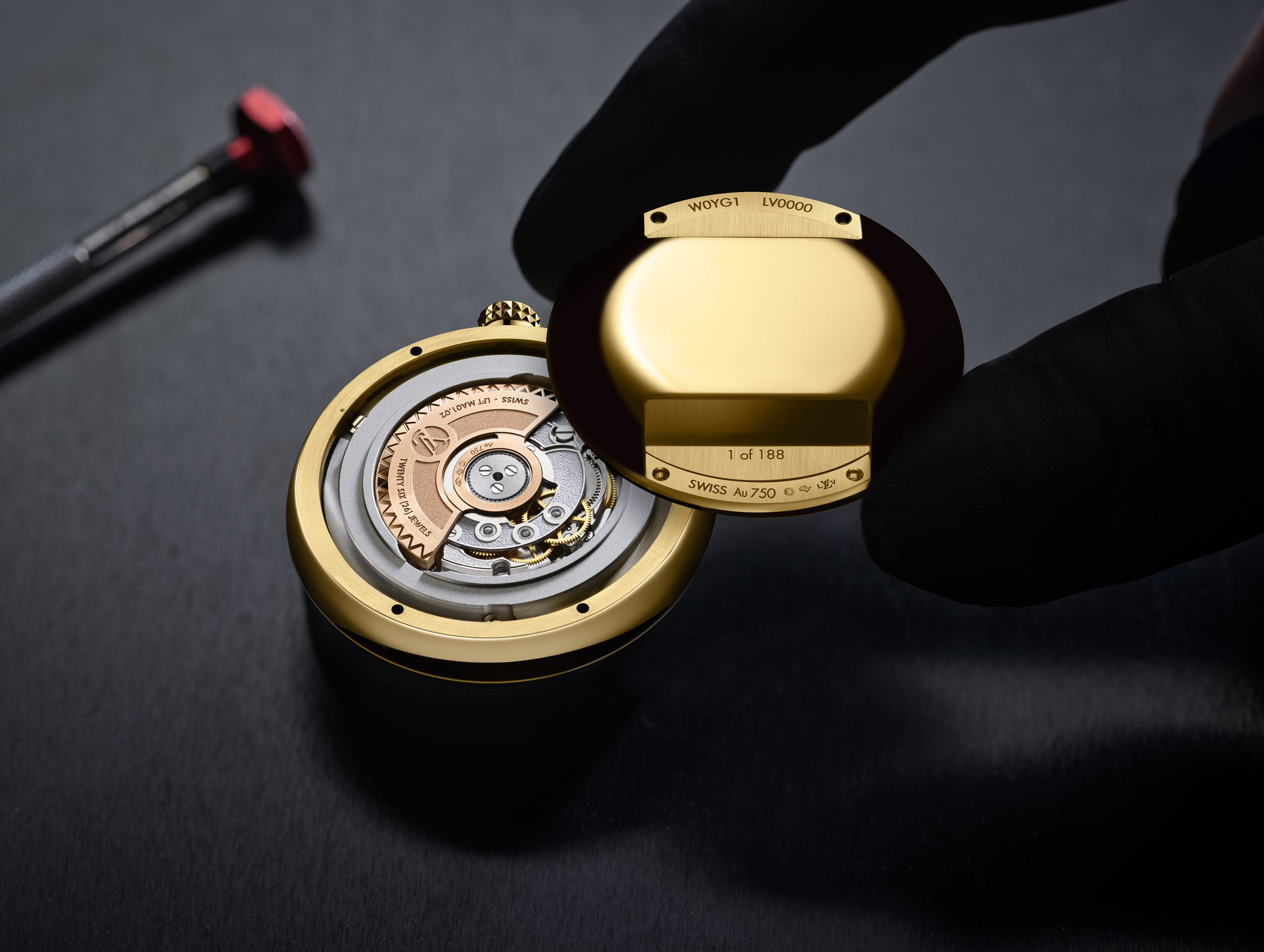 路易威登发布全新Louis Vuitton Monterey腕表